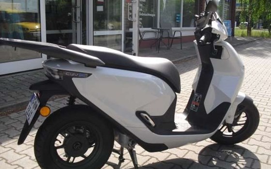 Gebrauchtmotorrad Honda CUV e: - Bild 3