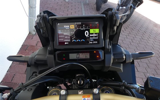 Gebrauchtmotorrad Honda CRF1000L Africa Twin Adventure Sports - Bild 3
