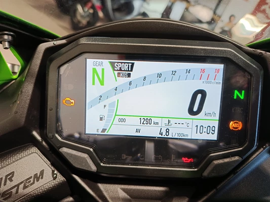 Kawasaki Ninja ZX-4RR (GN1 - KRT Grün                                    ) - Bild 6