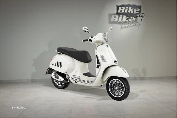 Vespa GTS 310 Super (Bianco Innocente) - Bild 3