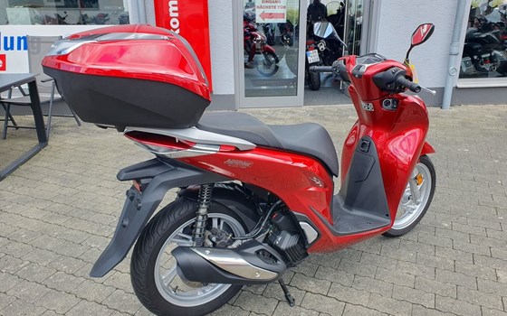 Gebrauchtmotorrad Honda SH125i - Bild 5