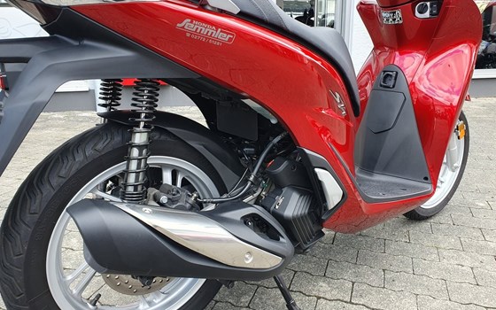 Gebrauchtmotorrad Honda SH125i - Bild 6
