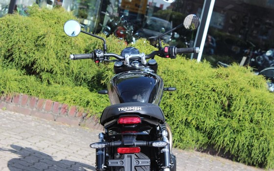 Gebrauchtmotorrad Triumph Speed Twin 900 - Bild 8