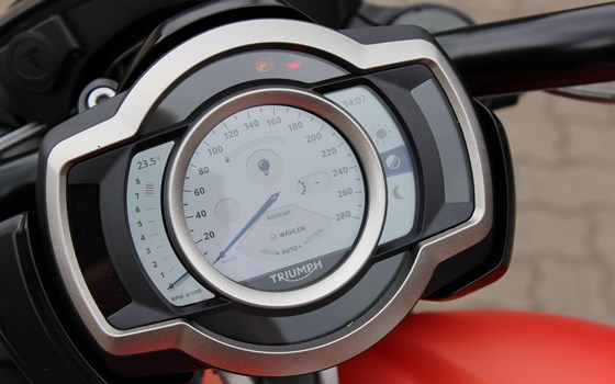 Gebrauchtmotorrad Triumph Rocket 3 Storm R - Bild 13