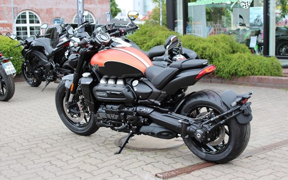 Gebrauchtmotorrad Triumph Rocket 3 Storm R - Bild 6