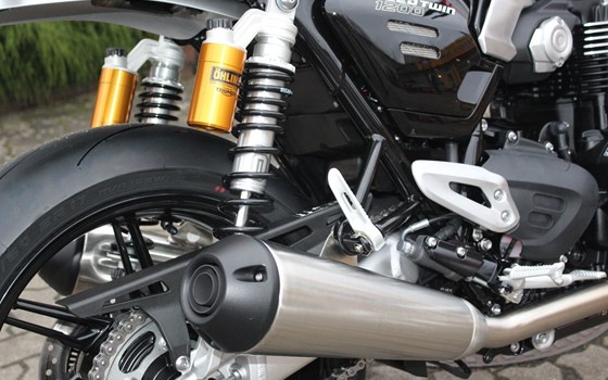 Gebrauchtmotorrad Triumph Speed Twin 1200 RS - Bild 12
