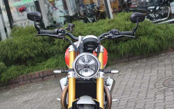 Gebrauchtmotorrad Triumph Speed Twin 1200 RS - Bild 8