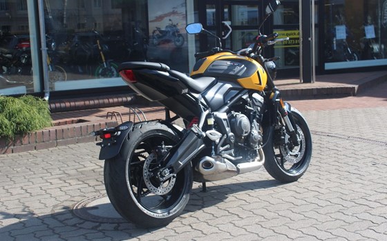 Gebrauchtmotorrad Triumph Trident 660 - Bild 3