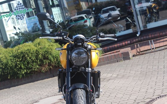 Gebrauchtmotorrad Triumph Trident 660 - Bild 7