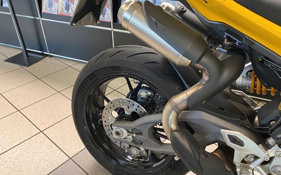 Gebrauchtmotorrad Ducati Panigale V2 S - Bild 10