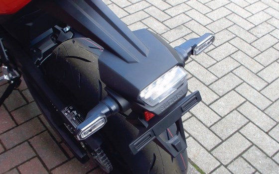 Neufahrzeug Suzuki GSX-8R Daidai-Iro Power Edition - Bild 8