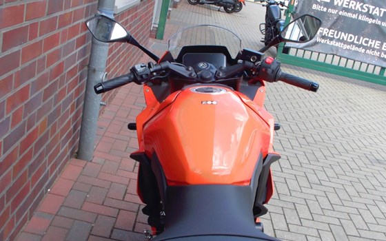 Neufahrzeug Suzuki GSX-8R Daidai-Iro Power Edition - Bild 9