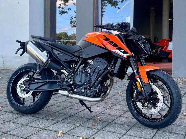 KTM 790 Duke