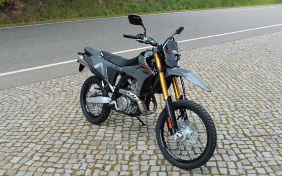 Neufahrzeug Suzuki DR-Z4S - Bild 11