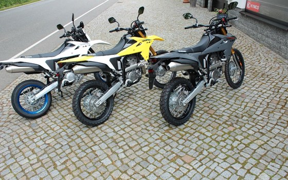 Neufahrzeug Suzuki DR-Z4S - Bild 4