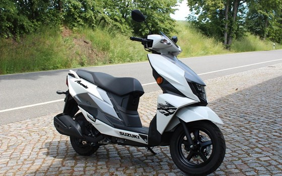 Neufahrzeug Suzuki Avenis 125 - Bild 2