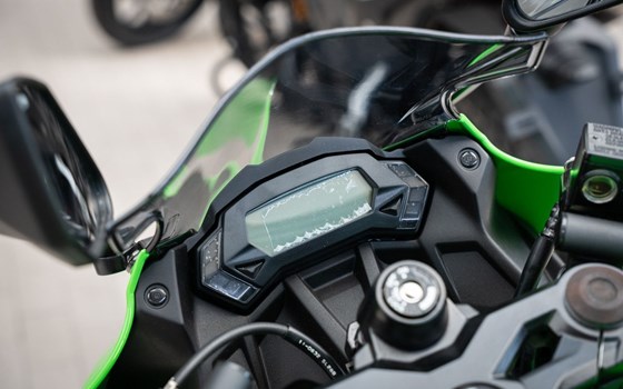 Neufahrzeug Kawasaki Ninja 125 - Bild 10