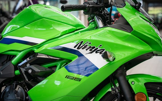 Neufahrzeug Kawasaki Ninja 125 - Bild 18