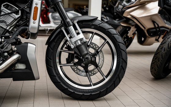 Neufahrzeug Hyosung GV 125 X ABS - Bild 21