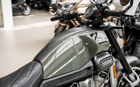Neufahrzeug Hyosung GV 125 X ABS - Bild 8