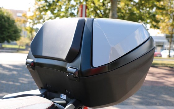 Gebrauchtmotorrad Honda Forza 350 - Bild 9