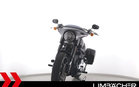 Gebrauchtmotorrad Harley-Davidson Softail Sport Glide FLSB - Bild 3