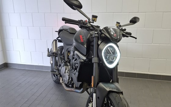 Gebrauchtmotorrad Ducati Monster + - Bild 20