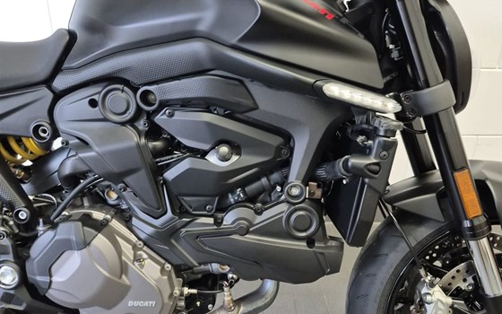 Gebrauchtmotorrad Ducati Monster + - Bild 5