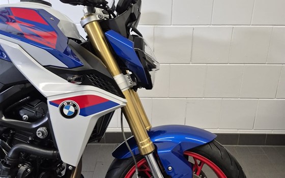 Gebrauchtmotorrad BMW F 900 R - Bild 6