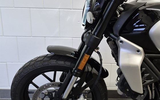 Gebrauchtmotorrad Ducati Scrambler Icon - Bild 13