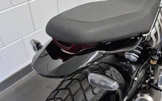 Gebrauchtmotorrad Ducati Scrambler Icon - Bild 8