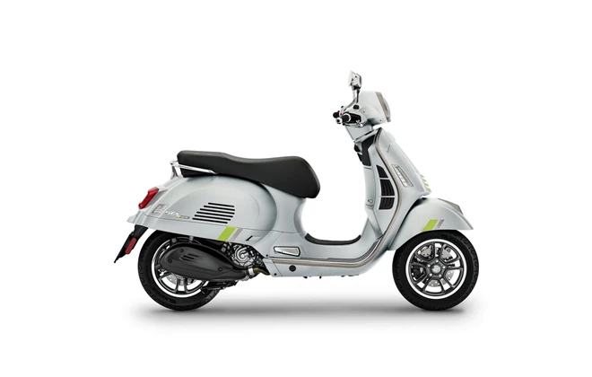 Vespa GTS 300 Super Tech