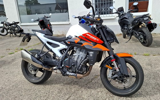 Gebrauchtmotorrad KTM 990 Duke - Bild 2