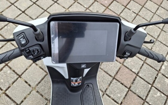 Gebrauchtmotorrad Honda CUV e: - Bild 8