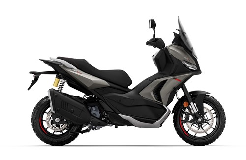 Neumotorrad Aprilia SR GT 400