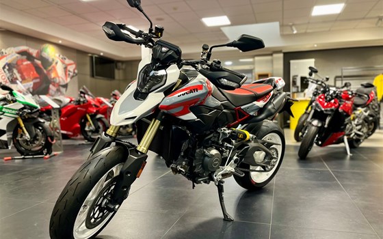Neufahrzeug Ducati Hypermotard V2 - Bild 4