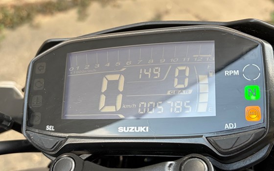 Gebrauchtmotorrad Suzuki GSX-S125 - Bild 6