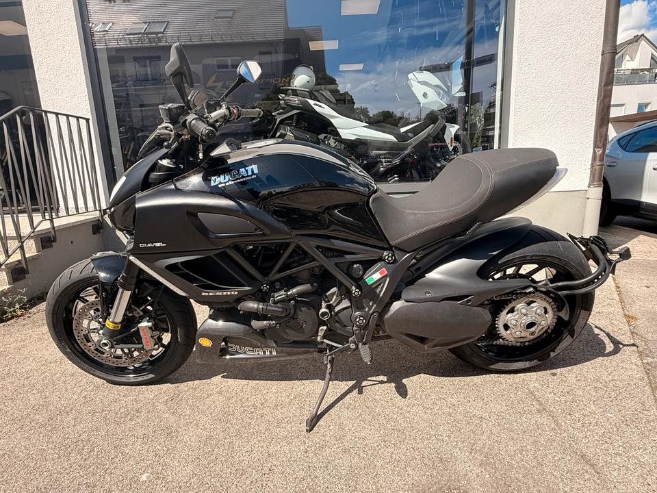 Ducati Diavel 1200
