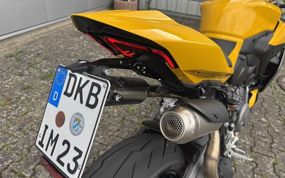 Gebrauchtmotorrad Ducati Streetfighter V2 S - Bild 6