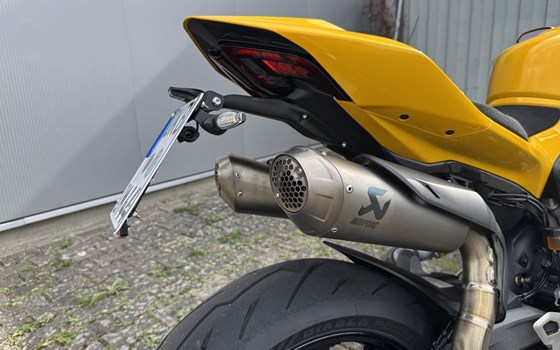 Gebrauchtmotorrad Ducati Panigale V2 S - Bild 8