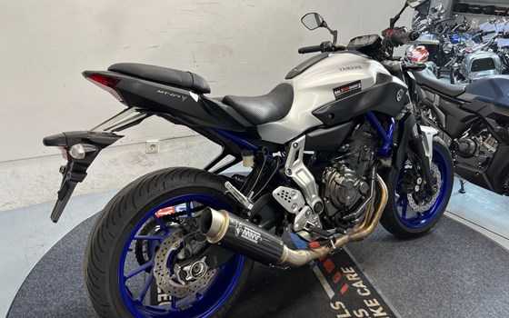 Gebrauchtmotorrad Yamaha MT-07 - Bild 10