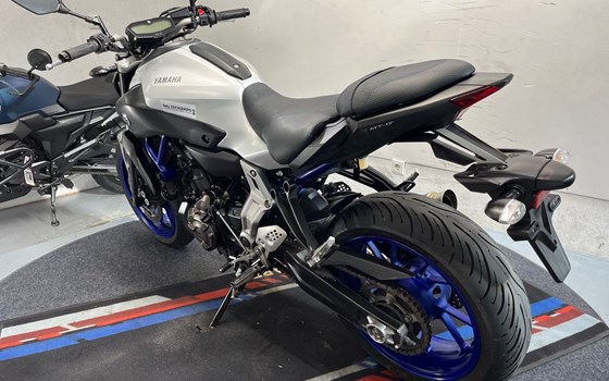 Gebrauchtmotorrad Yamaha MT-07 - Bild 3