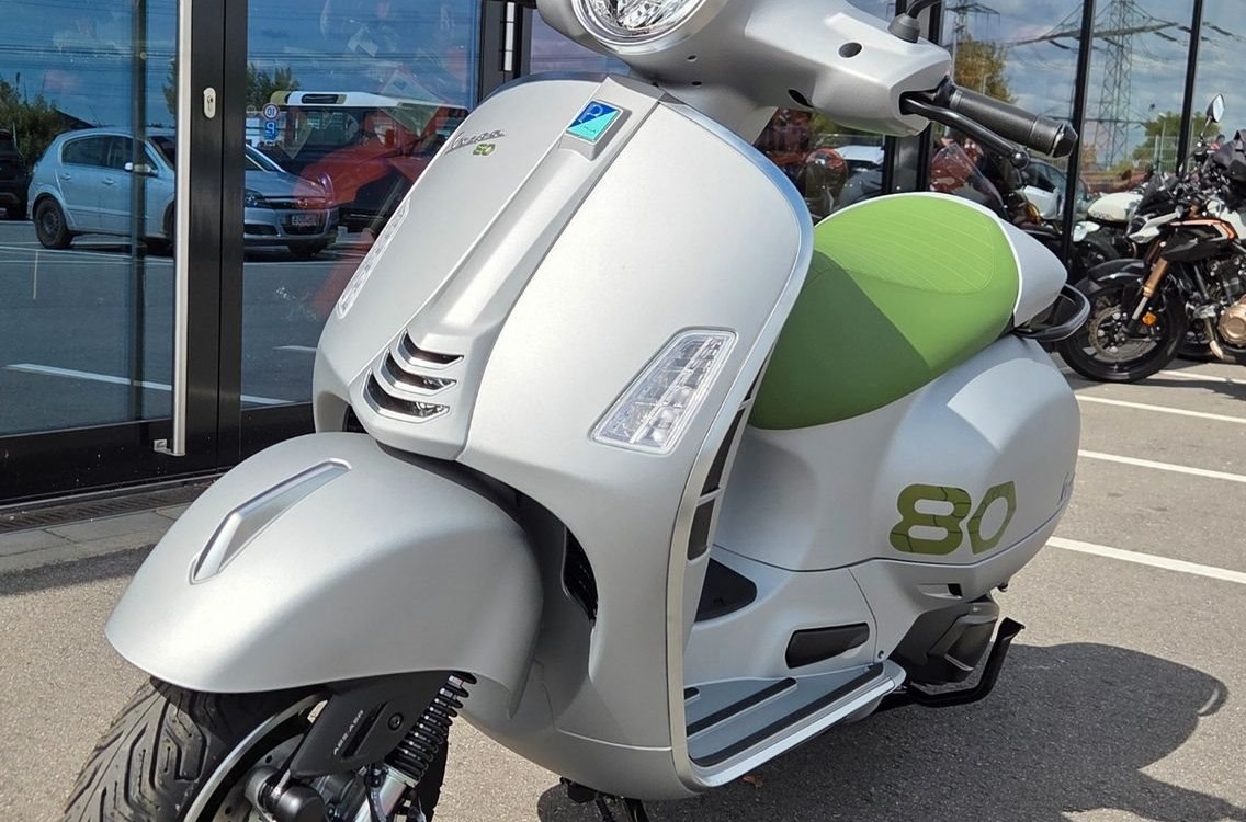 Angebot Vespa GTS 310 Edizione Ottantesimo