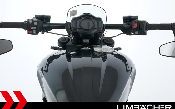 Gebrauchtmotorrad Triumph Rocket 3 TFC - Bild 13