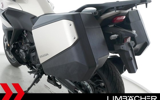 Gebrauchtmotorrad Honda NT1100 DCT - Bild 19