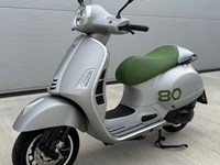 Neumotorrad Vespa GTS 310 Edizione Ottantesimo SONDERMODELL