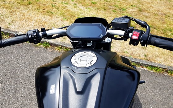 Gebrauchtmotorrad Yamaha MT-07 - Bild 3