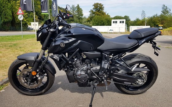 Gebrauchtmotorrad Yamaha MT-07 - Bild 2