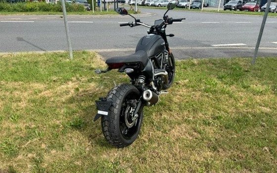 Gebrauchtmotorrad Ducati Scrambler Icon Dark - Bild 12