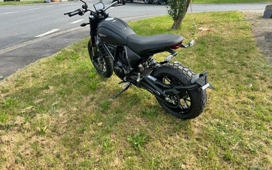 Gebrauchtmotorrad Ducati Scrambler Icon Dark - Bild 17